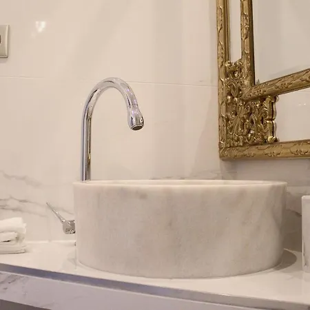 Les Charmes De La Vallee Noble ゲストハウス ゾウルツマット