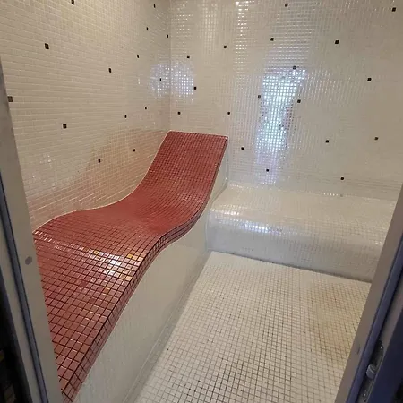 Les Charmes De La Vallee Noble ゲストハウス ゾウルツマット